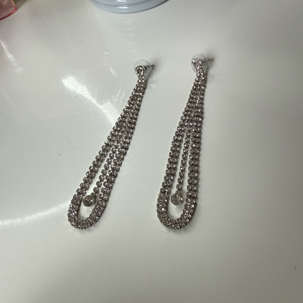Elegant Silver Dangle Earrings